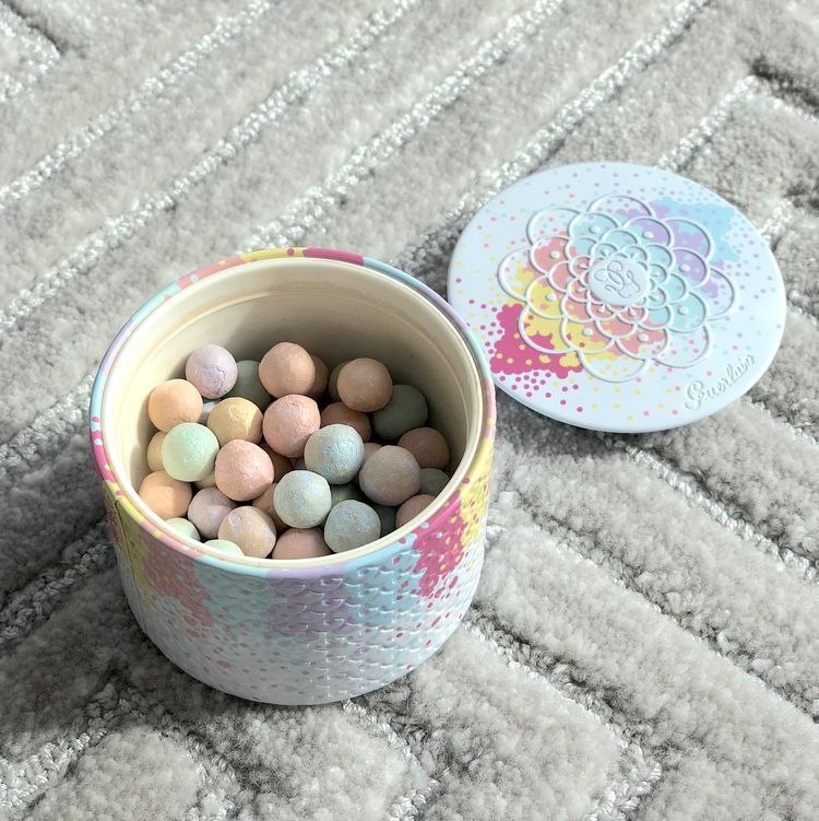 【碎粉推薦】預防口罩肌關鍵在碎粉！定妝控油、即時修飾瑕疵的好用蜜粉