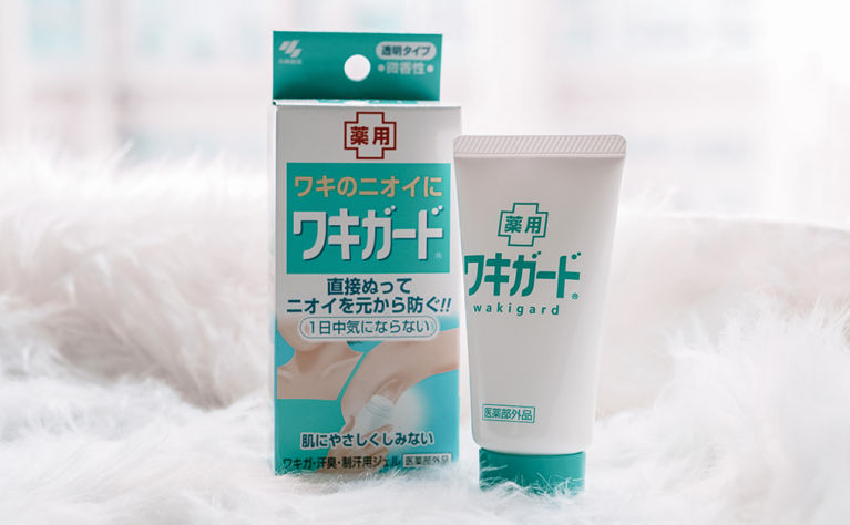 止汗劑推薦2. 小林製藥腋下止汗香體啫喱