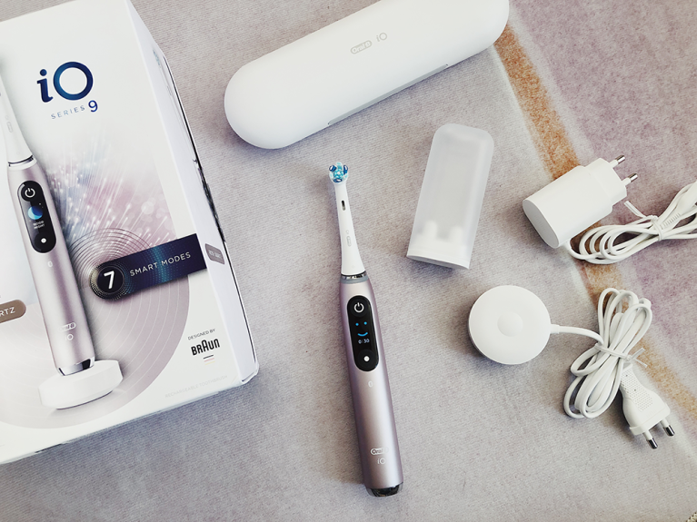 二千元一支電動牙刷好不好用？Oral-B新磁性電動牙刷、藥妝必買美白牙齒產品｜口腔護理+美白牙齒推介！