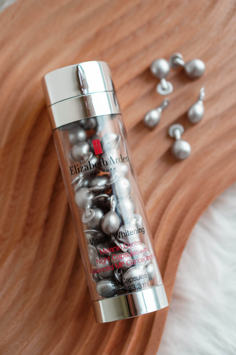 Elizabeth Arden 光纖鑽白淨白修護膠囊 $980/50粒