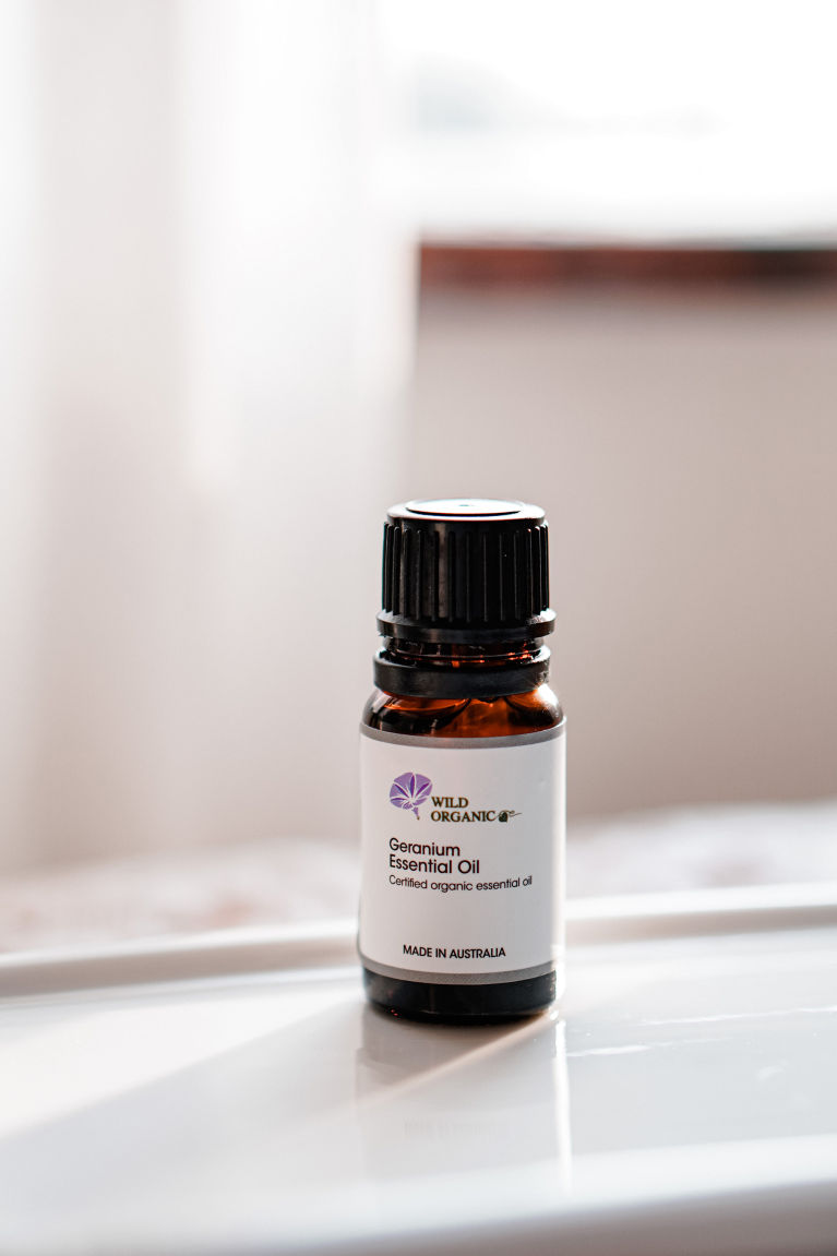 有助穩定情緒！Wild Organic 有機天竺葵香薰精油