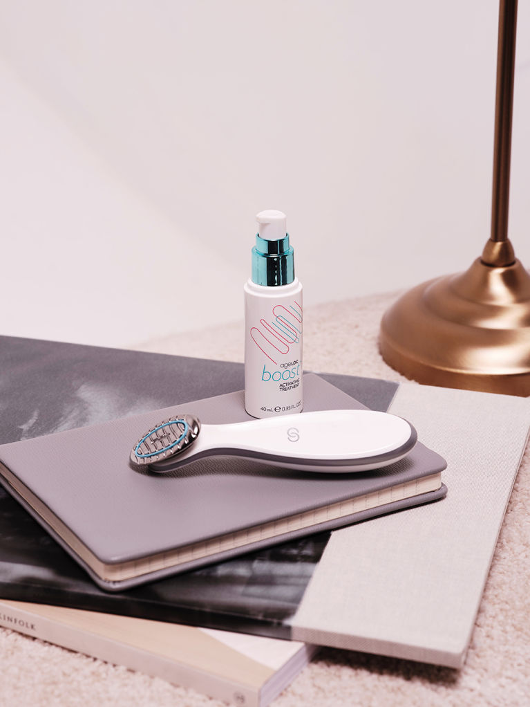 2 分鐘美肌緊緻｜Nu Skin ageLOC BoostTM 居家美容儀好評如潮：提升肌膚光澤感 + 彈力